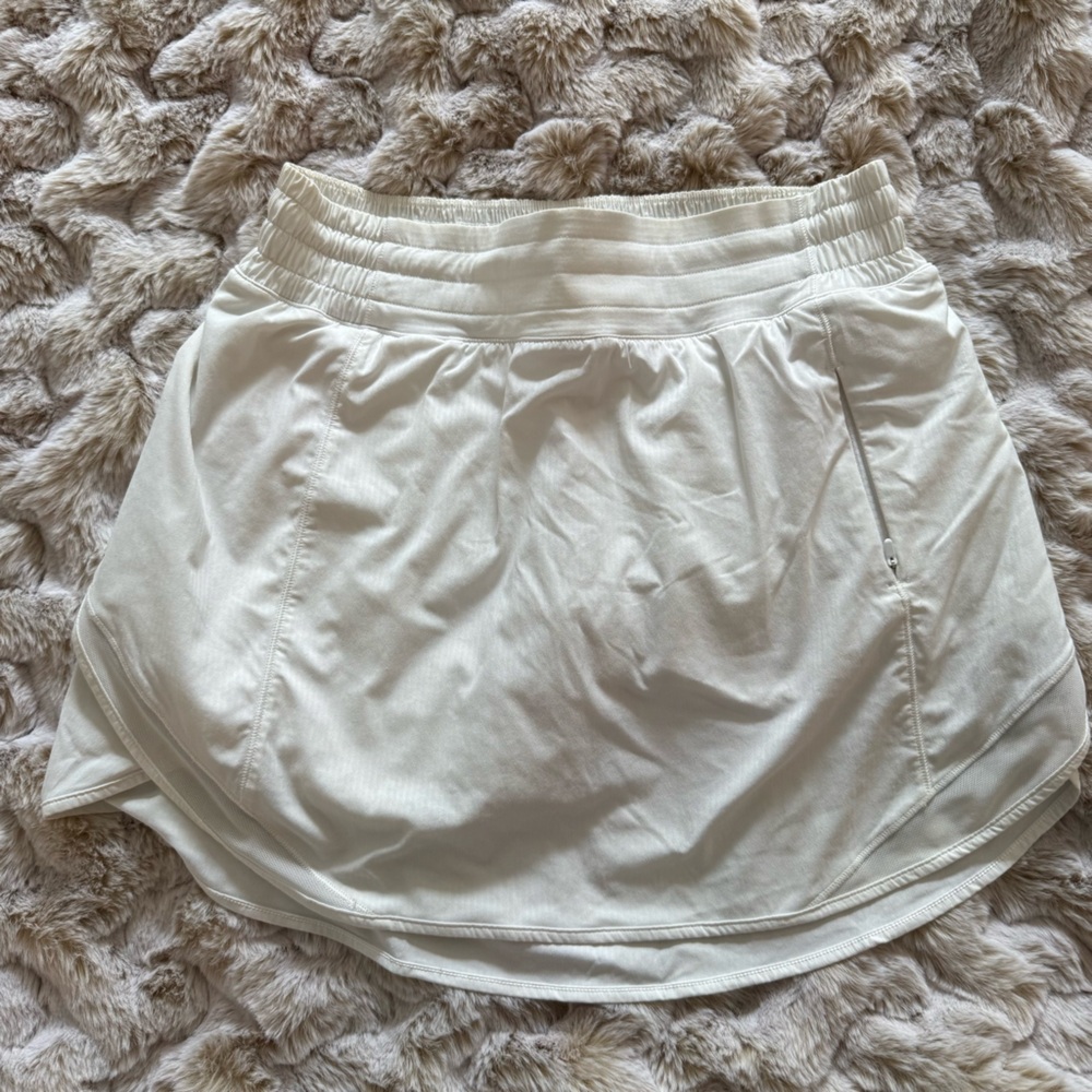 Lululemon White Lined Tennis Athletic Skirt
